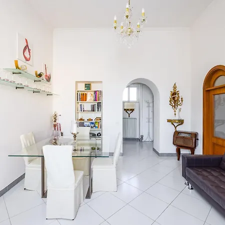 Reggiahome Apartment Caserta
